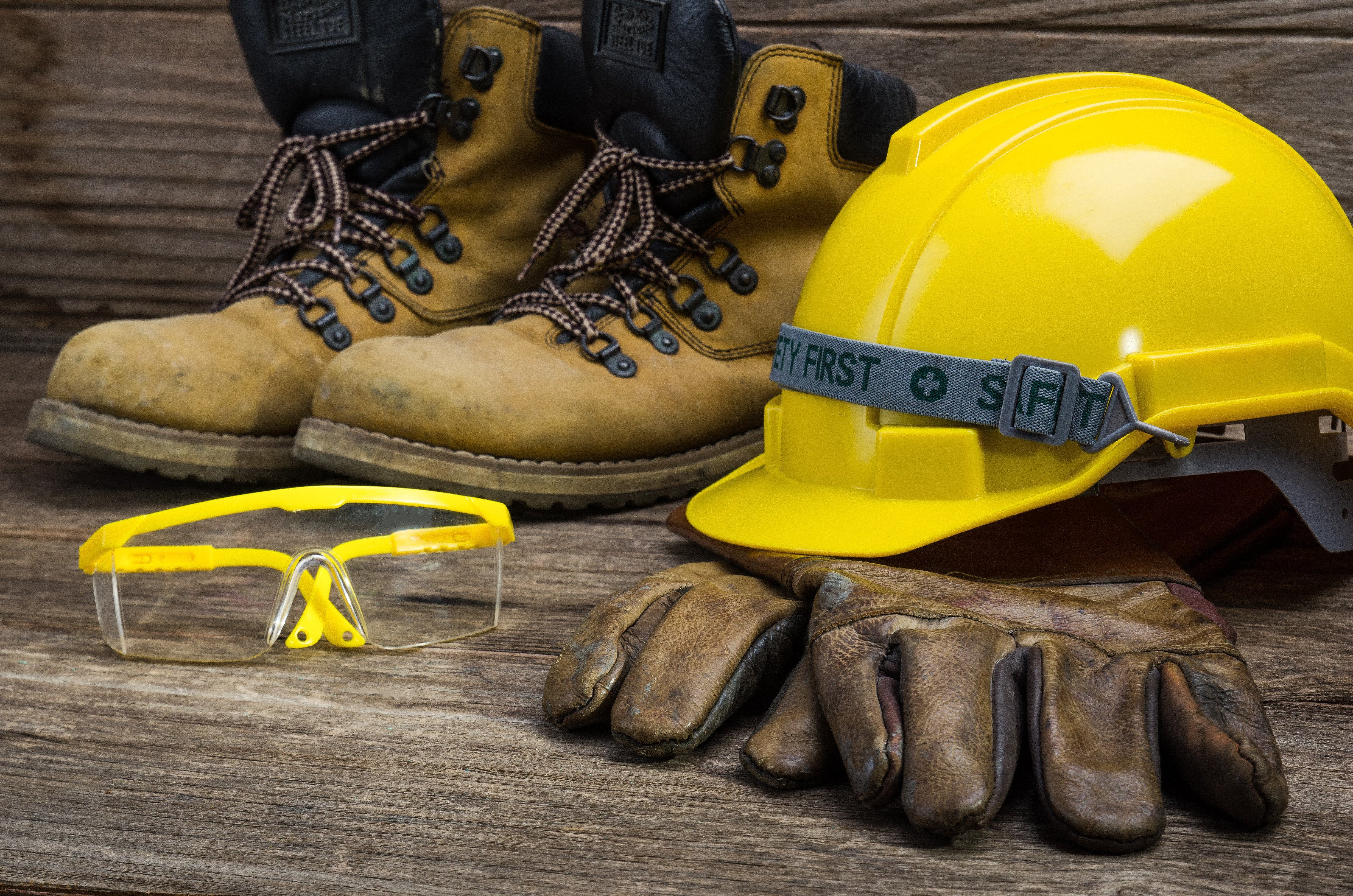 以数据驱动型安全保护立足点 | Secure Your Footing with Data-Driven Safety
